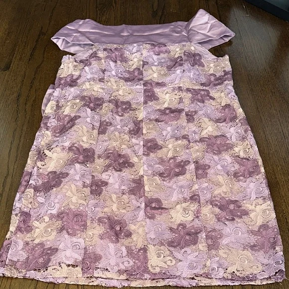 NWT Ruffle Detail Purple Lavender Lace Appliqué Off Shoulder Formal Dresss 24W - Picture 2 of 9